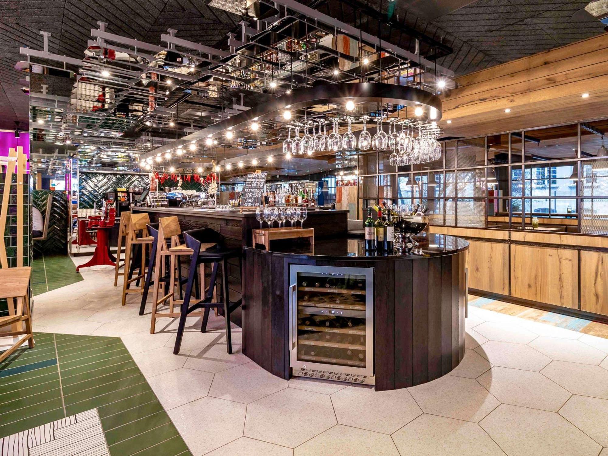 Ibis Styles Warszawa Centrum Екстериор снимка
