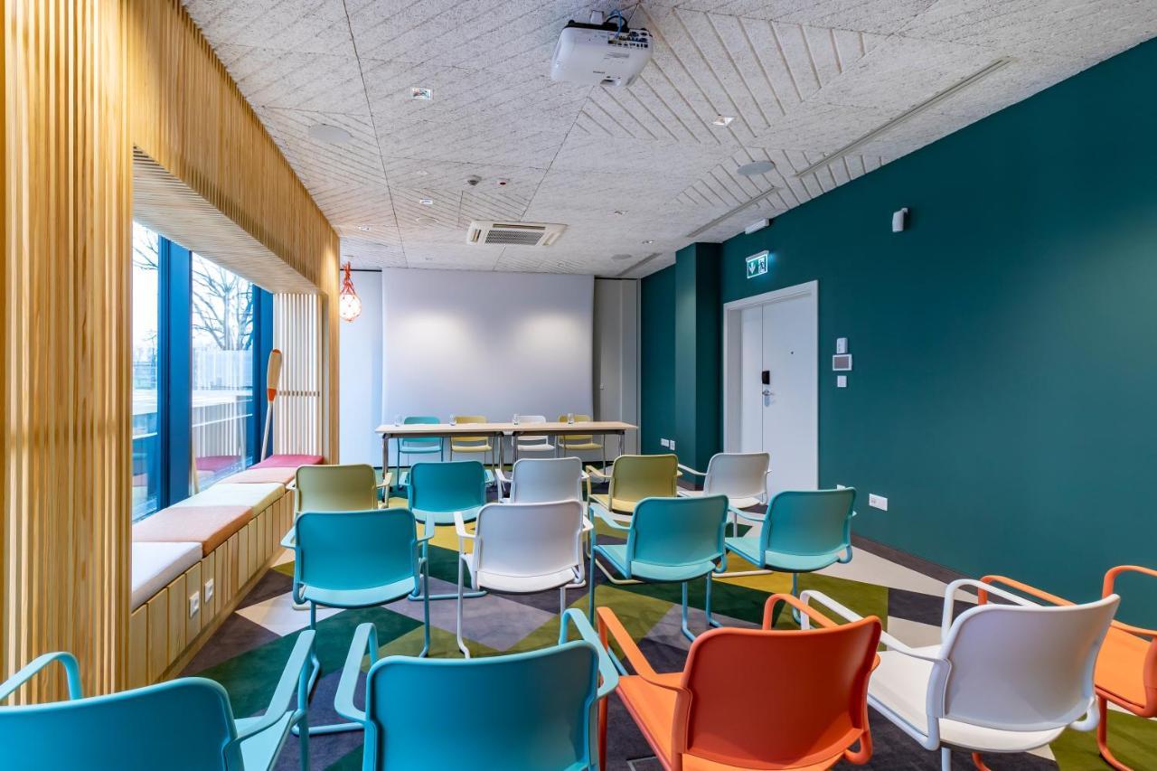 Ibis Styles Warszawa Centrum Екстериор снимка