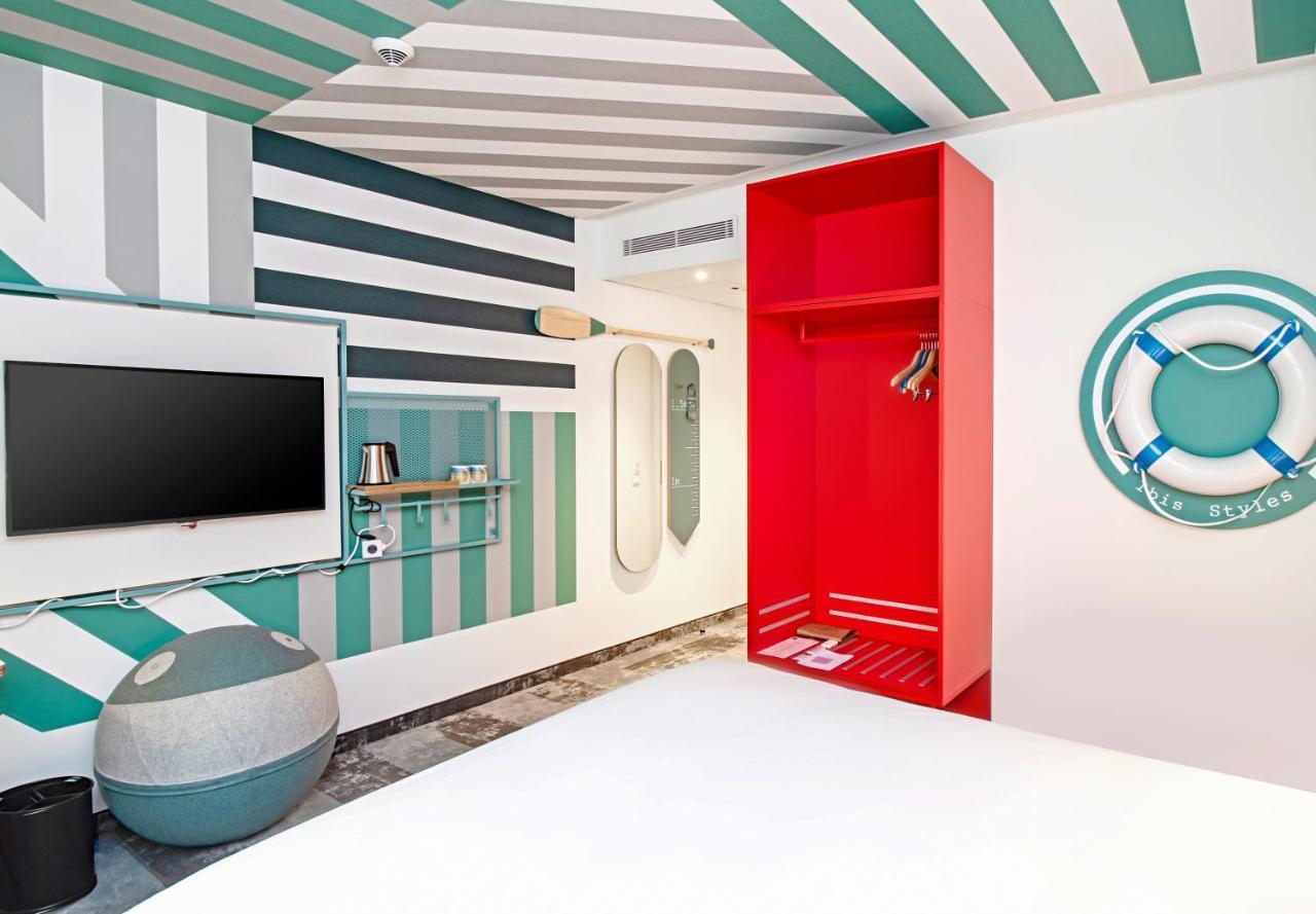 Ibis Styles Warszawa Centrum Екстериор снимка