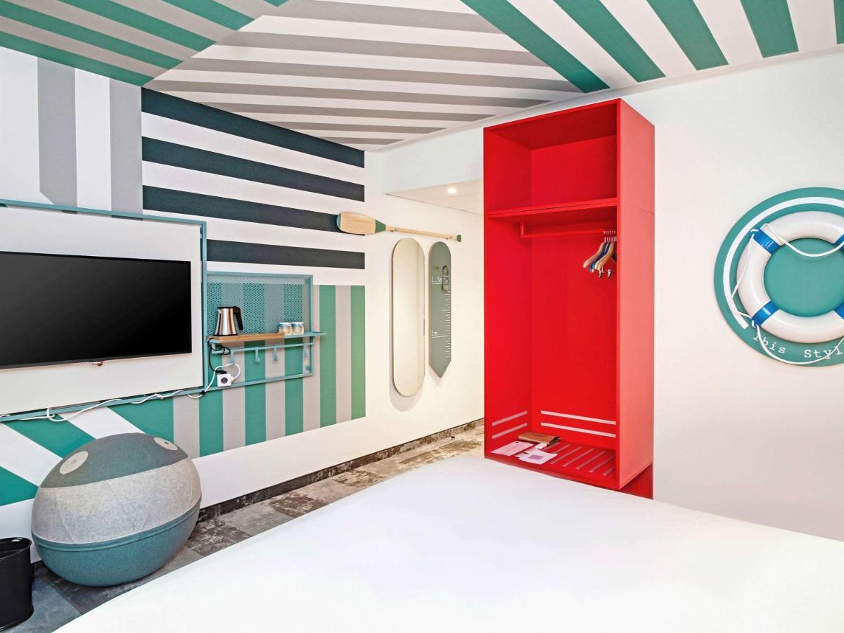 Ibis Styles Warszawa Centrum Екстериор снимка